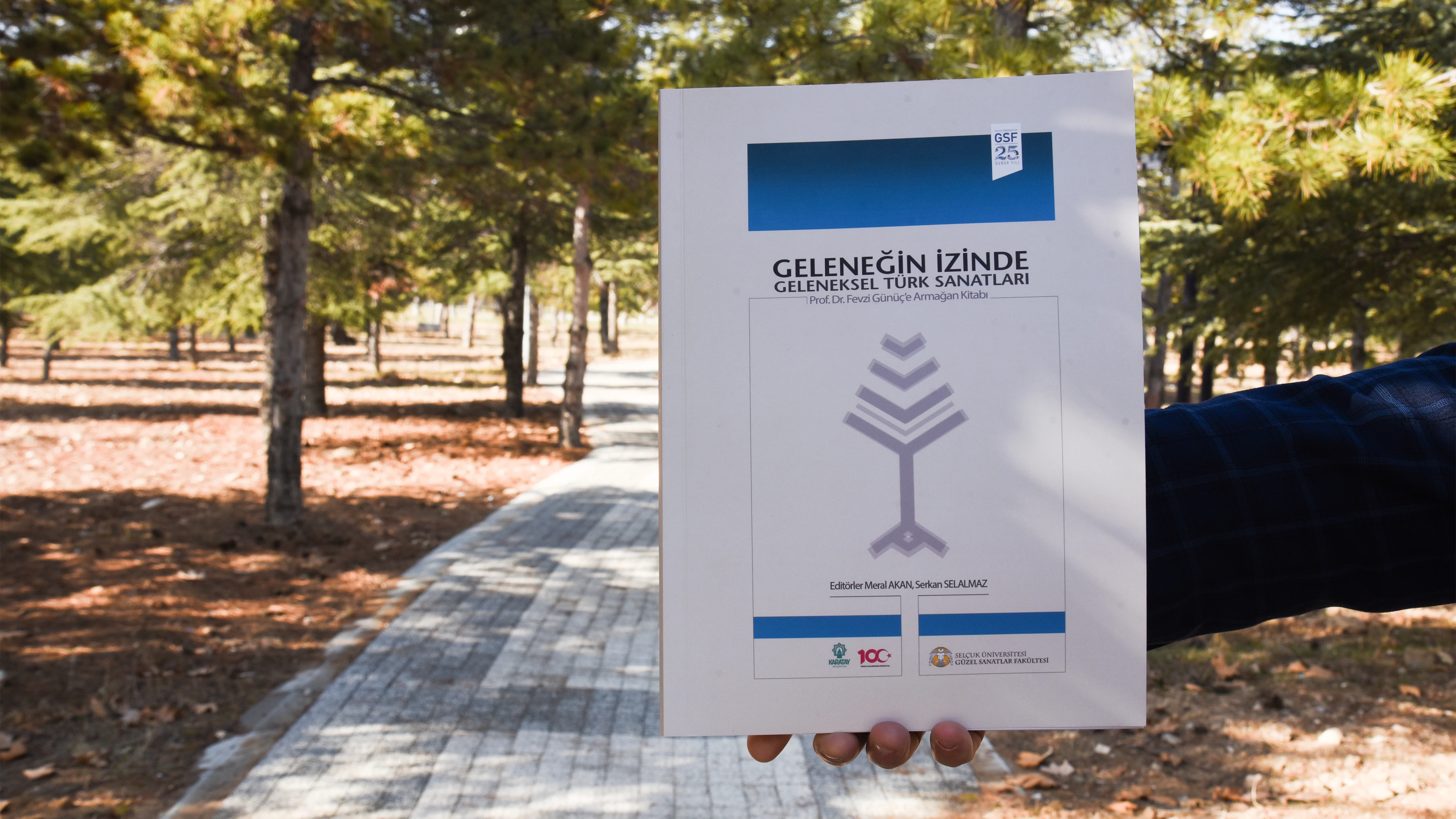 Konya’da hat sanatı eğitiminin lisans düzeyinde gelişimi Selçuk Üniversitesinde başladı